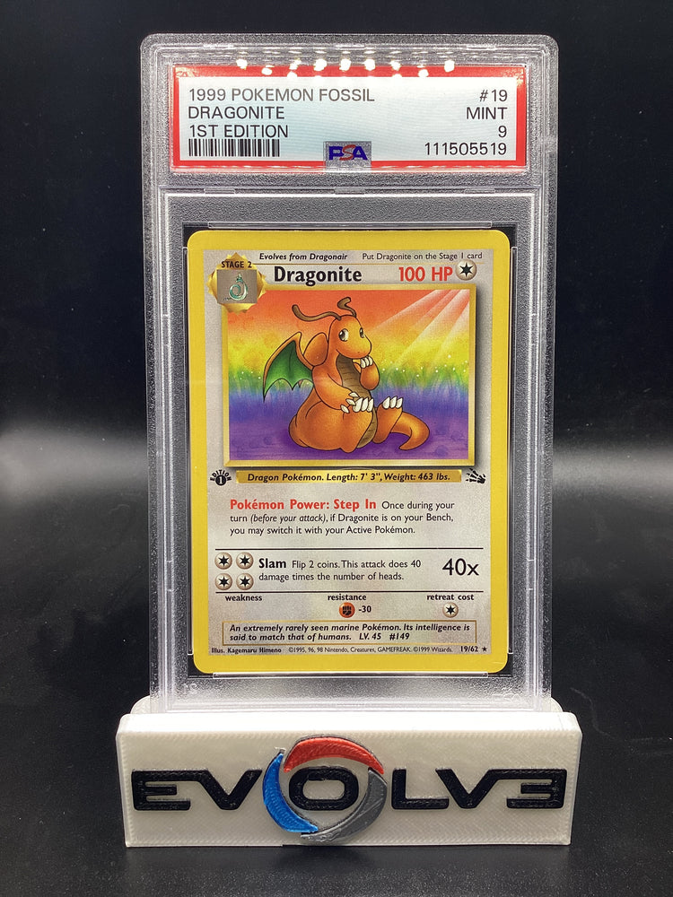 Dragonite - 1st edition (19/62) [Pokemon: Fossil 1st Edition] PSA 9